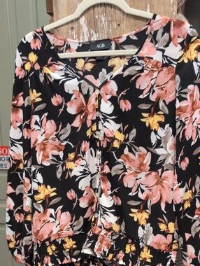 AGB Black Floral Button-Front Blouse with Pink and Yellow Blooms